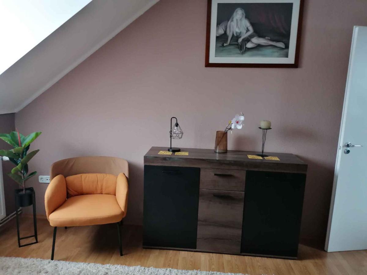 Apartments In Balatongyoeroek 34590 Екстериор снимка